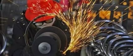 Çin'de sanayi şirketlerinin karları ilk 4 ayda yüzde 4,3 arttı