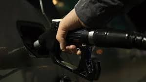 Çin petroldeki yükseliş sonrası akaryakıt fiyatlarını artırdı