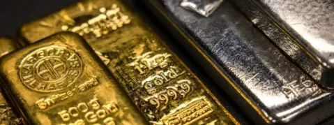 Commerzbank'tan yıl sonuna yönelik altın ve gümüş tahmini