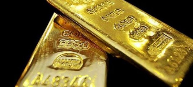 Corono virüs salgını altın ve petrolü de vurdu