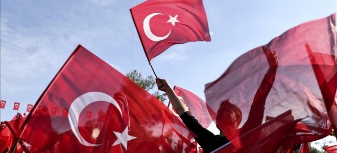 Cumhurbaşkanı Erdoğan'dan vatandaşlara çağrı: Yer gök bayrak olsun!