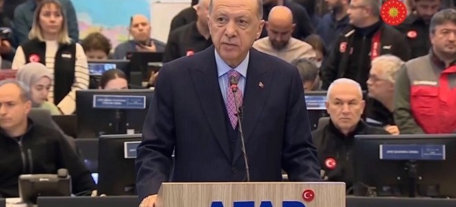 Cumhurbaşkanı Erdoğan: Depremde 912 vatandaşımız hayatını kaybetti