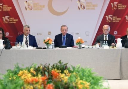 Cumhurbaşkanı Erdoğan: Savunma sanayiinde ihracat engelleri kaldırılmalı