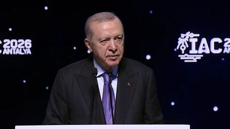 Cumhurbaşkanı Erdoğan: Uzay yarışında geri kalınmasına müsaade etmedik