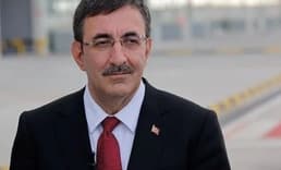 Cumhurbaşkanı Yardımcısı Cevdet Yılmaz'dan asgari ücret ve memur maaşı açıklaması