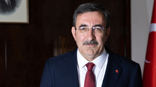 Cumhurbaşkanı Yardımcısı Cevdet Yılmaz’dan fon mesajı