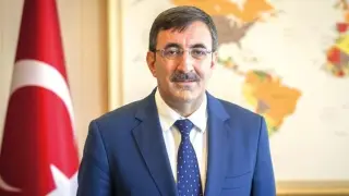 Cumhurbaşkanı Yardımcısı Yılmaz'dan büyüme yorumu