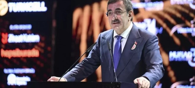 Cumhurbaşkanı Yardımcısı Yılmaz: Enflasyonu düşürmeye odaklanmış durumdayız