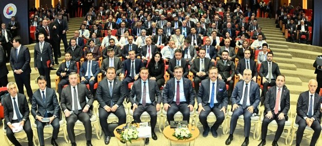 Cumhurbaşkanı Yardımcısı Yılmaz, enflasyonda tek hane için tarih verdi