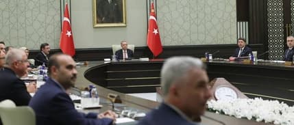 Kabine toplanıyor: Gündemde asgari ücret ve maaş zamları var