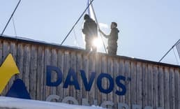 Davos'ta başekonomistler bu yıl küresel ekonominin zayıflayacağını öngördü