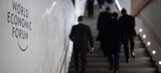 Davos'ta kadın istihdamı ve yapay zeka okuryazarlığı masaya yatırıldı