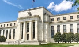 DB: Fed 100 bp indirim yapar, ABD'de büyüme düşer