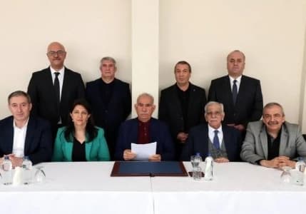 İmralı'dan terör örgütüne silah bırakma çağrısı