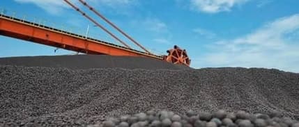 Demir cevheri 5 ayın en düşük seviyesine geriledi