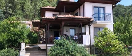 Depremden hasar görmeyen müstakil evlerde fiyatlar ikiye katlandı