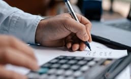 Depremlerden etkilenen mükellefler için mücbir sebep hali uzatıldı