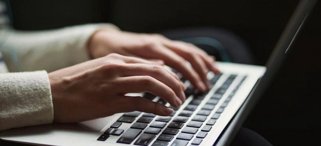 Destatis: Almanya'da geçen yıl 2,8 milyon kişi hiç internet kullanmadı