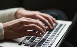 Destatis: Almanya'da geçen yıl 2,8 milyon kişi hiç internet kullanmadı