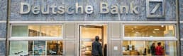 Deutsche Bank 111 yöneticisini işten çıkardı
