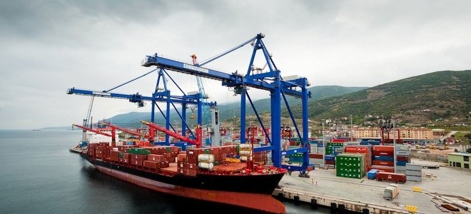 Dış ticaret açığı 2018'de azaldı