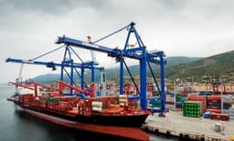 Dış ticaret açığı Kasım’da azaldı.