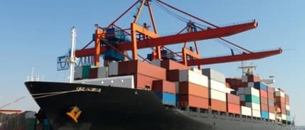  Dış ticaret açığı Şubat’ta azaldı