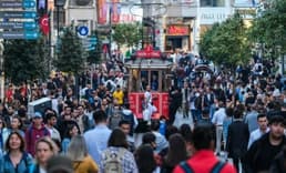 DİSK-AR: Geniş tanımlı işsiz sayısı 8,3 milyon oldu