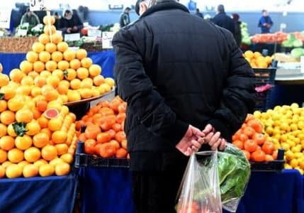 DİSK-AR: TÜİK, milyonlarca emekçinin geliriyle oynadı