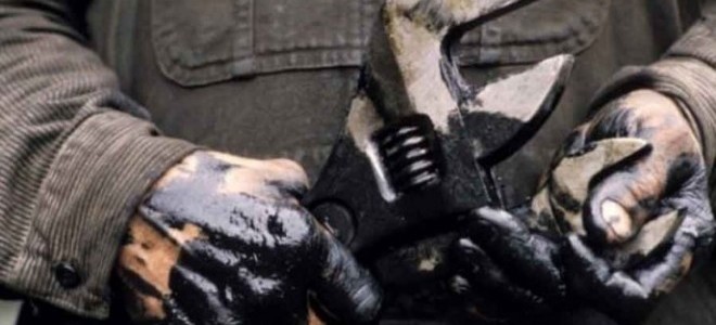 DİSK: İşçilerin En Büyük Sorunları Düşük Ücret, Sigortasızlık Ve Uzun Çalışma