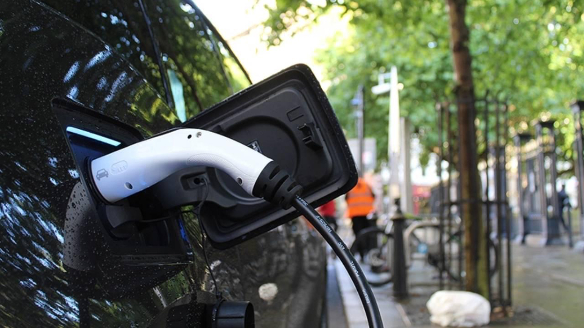 Dizel otomobillerin devri kapanıyor mu? Satışların seyri değişti