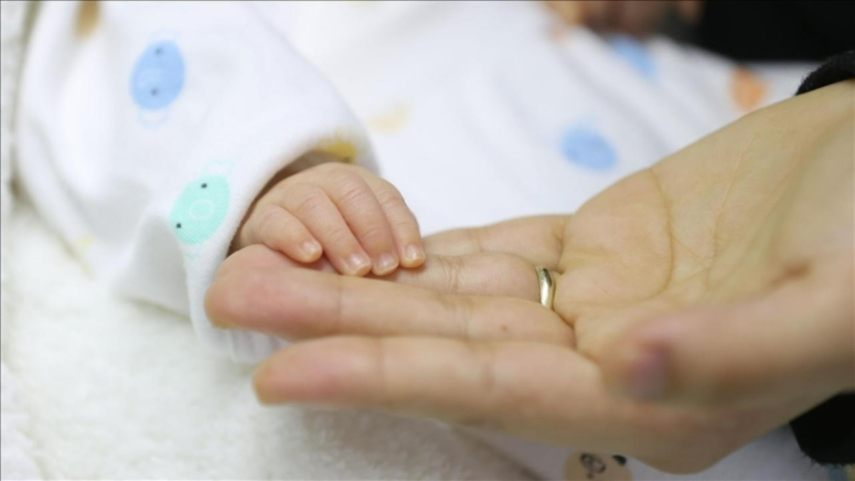 Doğum izni 24 haftaya yükseltildi