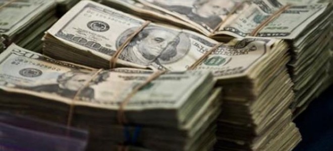 Dolar 3,5 ayın en düşük seviyesini gördü