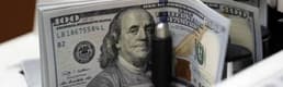 Dolar 3,99'un Altına Geriledi