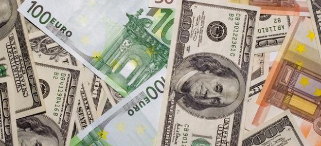 Dolar 6,44'ü, Euro 7,53'ü Aştı