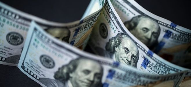 Dolar 7,40 ile güne başladı