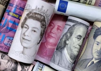 Dolar, euro ve sterlinde düşüş eğilimi