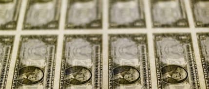 Dolar yeni haftaya 7,45 seviyesinde başladı 