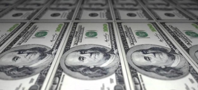 Dolar kuru haftaya hareketli başladı