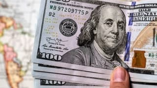 Dolar ilk kez 45 liranın üzerine çıktı