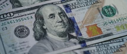 Dolar/TL aşağı yönlü seyrediyor