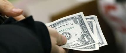 Dolar/TL'den ani düşüş