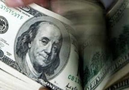 Dolar/TL haftaya 5,90 sınırında başladı