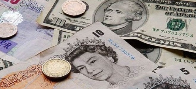 Dolar Toparlandı Sterlin Düştü