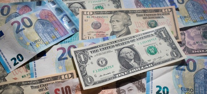 Dolar ve euro düşüşe geçti