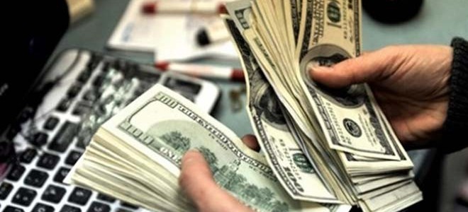 Dolar yatırım araçları arasında Ekim ayının açık ara birincisi