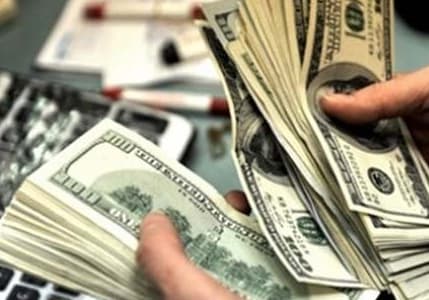 Dolar yatırım araçları arasında Ekim ayının açık ara birincisi