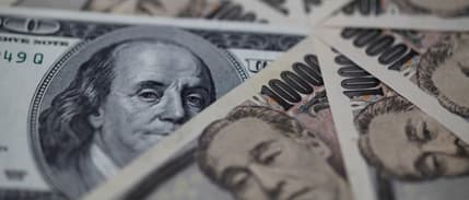 Dolar/yen BOJ'nin zayıf para politikası karşısında 24 yılın zirvesinde