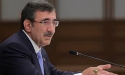 Dolmabahçe'de ekonomi zirvesi: Cevdet Yılmaz'dan önemli mesajlar