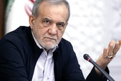 Donald Trump İran Cumhurbaşkanı Pezeshkian'ın özrünü teslimiyet olarak niteledi